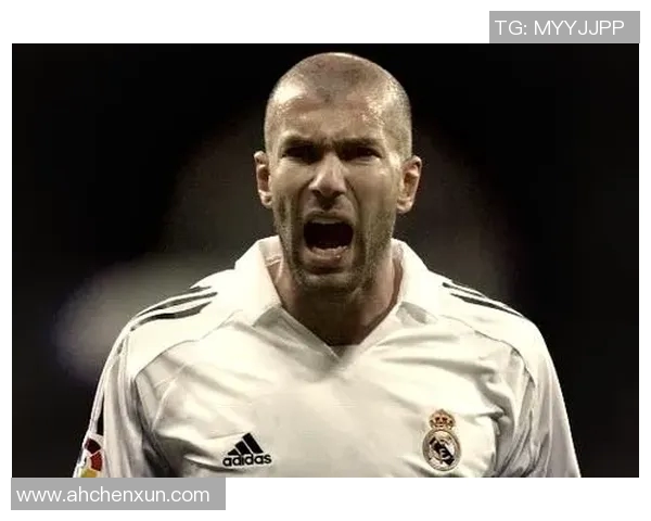 足球明星名字创意剪辑图片展现球场魅力与个人风采的艺术之旅